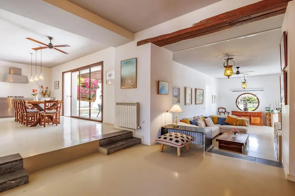 Casa San Carlos Sant Carles de Peralta Spagna